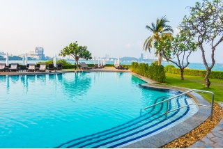 Mahindra Lifespaces Amenities - Senior Citizens Area